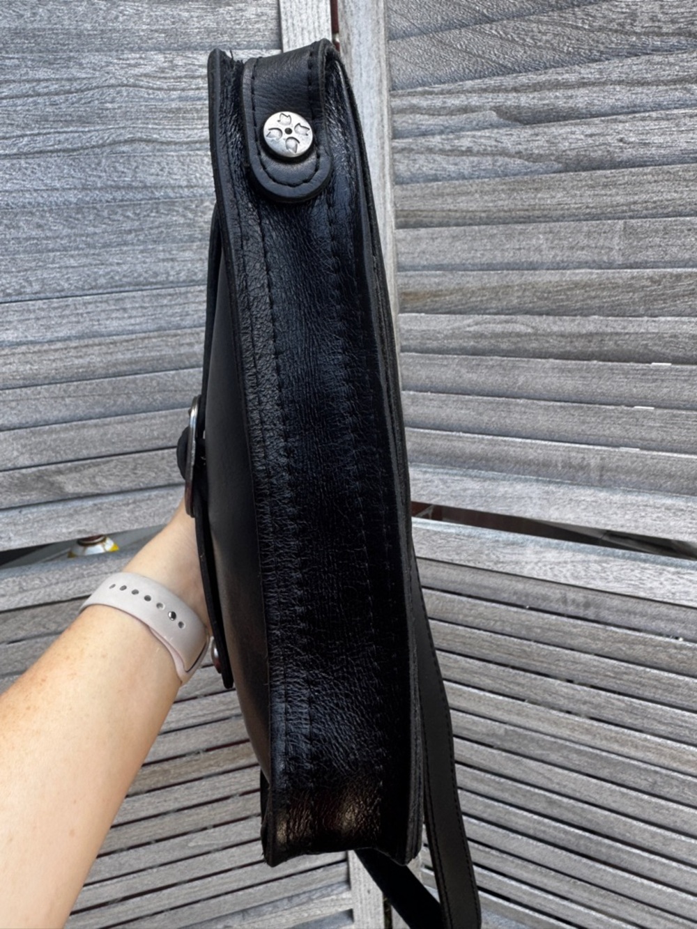 Patricia Nash Black Leather Crossbody Bag Tan Suede Interior Flap Snap - Picture 13 of 15